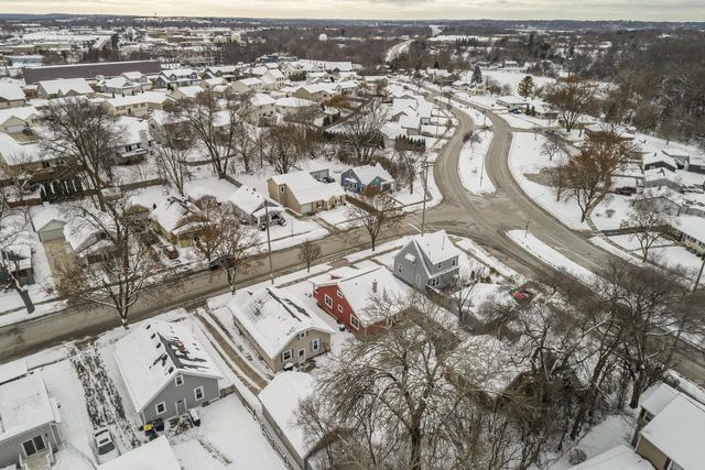 1140 Motor AVENUE, Waukesha, WI 53188