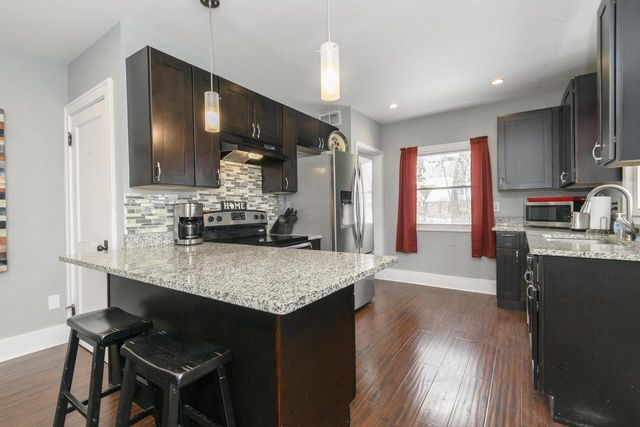 1140 Motor AVENUE, Waukesha, WI 53188