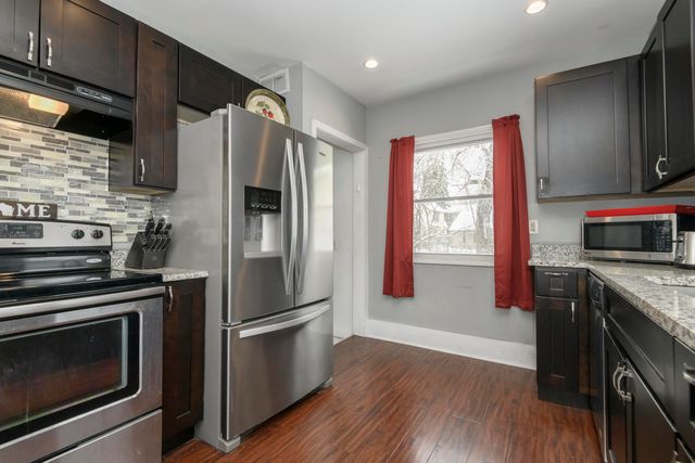 1140 Motor AVENUE, Waukesha, WI 53188