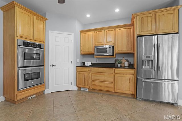 8609 Maple Grove Road, Edwardsville, IL 62025