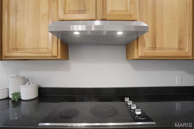 8609 Maple Grove Road, Edwardsville, IL 62025