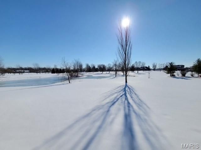 8609 Maple Grove Road, Edwardsville, IL 62025