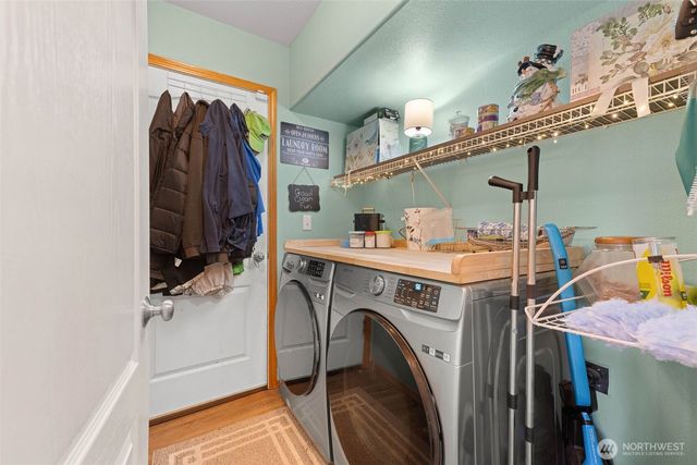 648 Kaitlyn St W, Eatonville, WA 98328