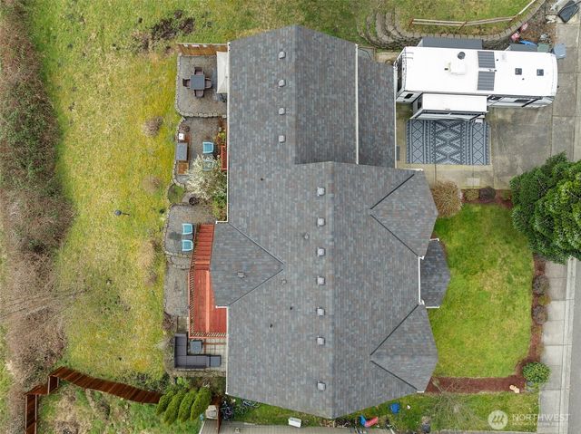 648 Kaitlyn St W, Eatonville, WA 98328