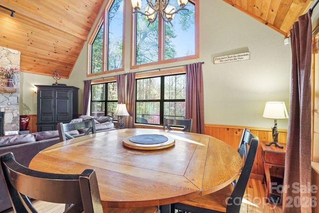 210 Chickadee Drive, Bryson City, NC 28713