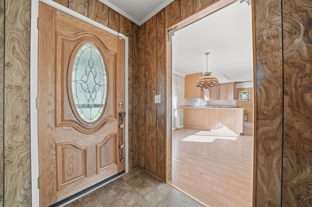 21293 Robin Ln, Pine Grove, CA 95665