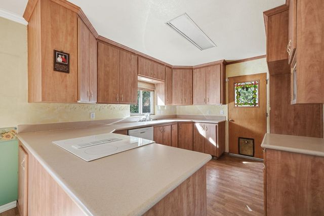 21293 Robin Ln, Pine Grove, CA 95665