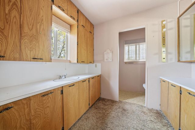 21293 Robin Ln, Pine Grove, CA 95665