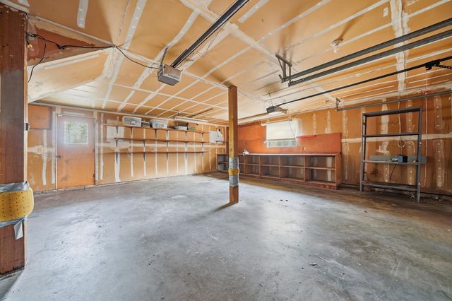 21293 Robin Ln, Pine Grove, CA 95665