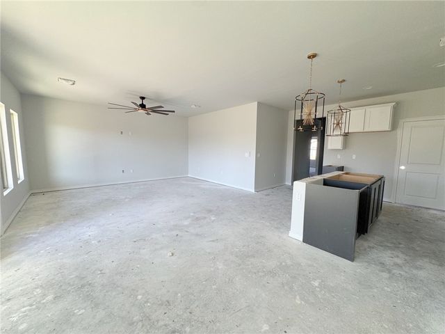 2103 Fury, Portland, TX 78374