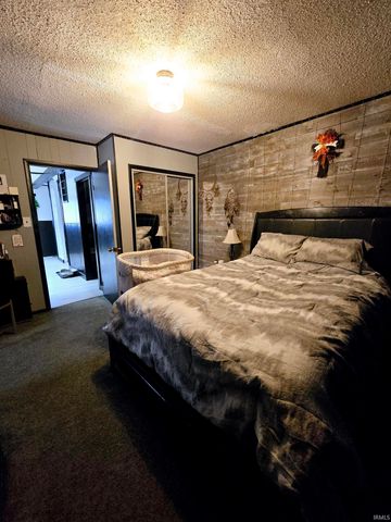 408 E Grant Street, Hartford City, IN 47348