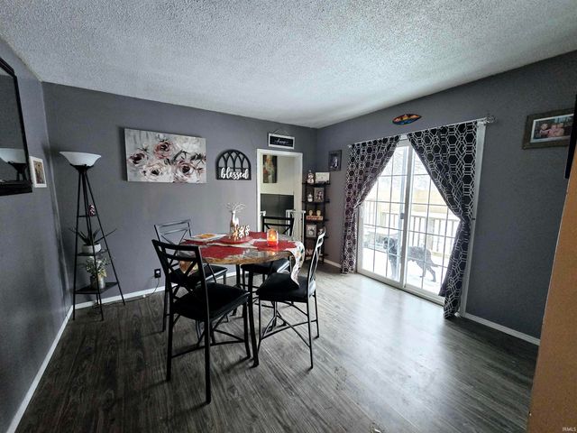 408 E Grant Street, Hartford City, IN 47348