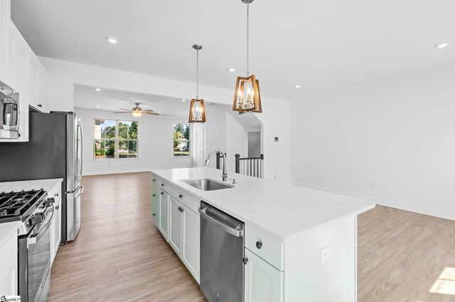 18 Eagle Field Lane, Greenville, SC 29607