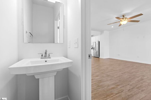 18 Eagle Field Lane, Greenville, SC 29607