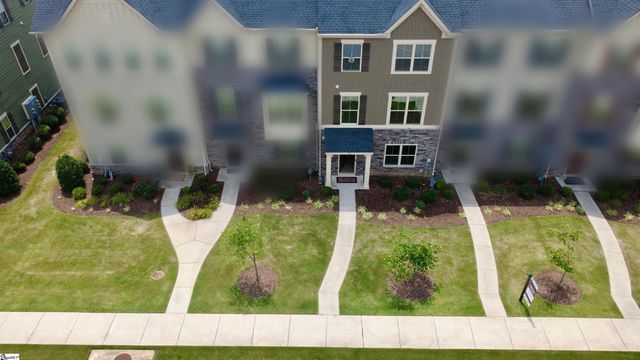 18 Eagle Field Lane, Greenville, SC 29607