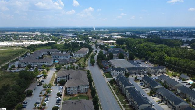 18 Eagle Field Lane, Greenville, SC 29607