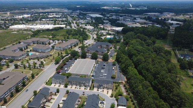 18 Eagle Field Lane, Greenville, SC 29607