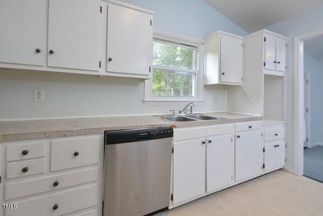 5617 Laurel Crest Drive, Durham, NC 27712