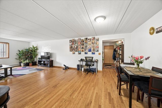914 N AUSTIN Boulevard B8, Oak Park, IL 60302