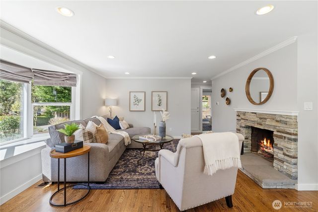 10007 114th Place NE, Kirkland, WA 98033