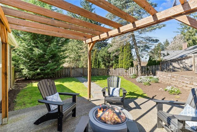 10007 114th Place NE, Kirkland, WA 98033