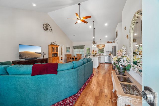 2182 Evergreen Drive, Newton, NC 28658