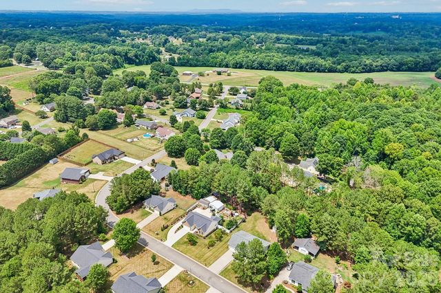 2182 Evergreen Drive, Newton, NC 28658
