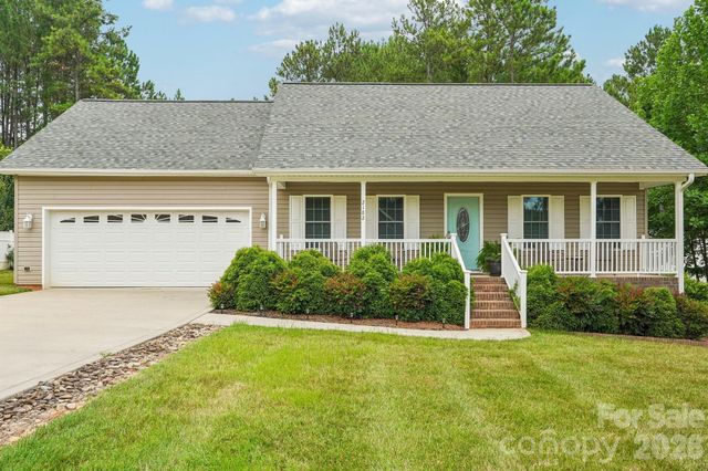 2182 Evergreen Drive, Newton, NC 28658