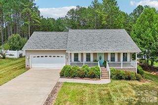 2182 Evergreen Drive, Newton, NC 28658