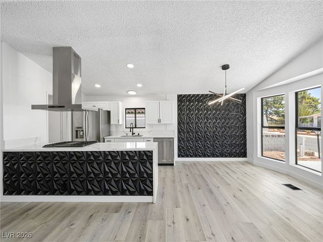 5466 Petaca Road, Las Vegas, NV 89122