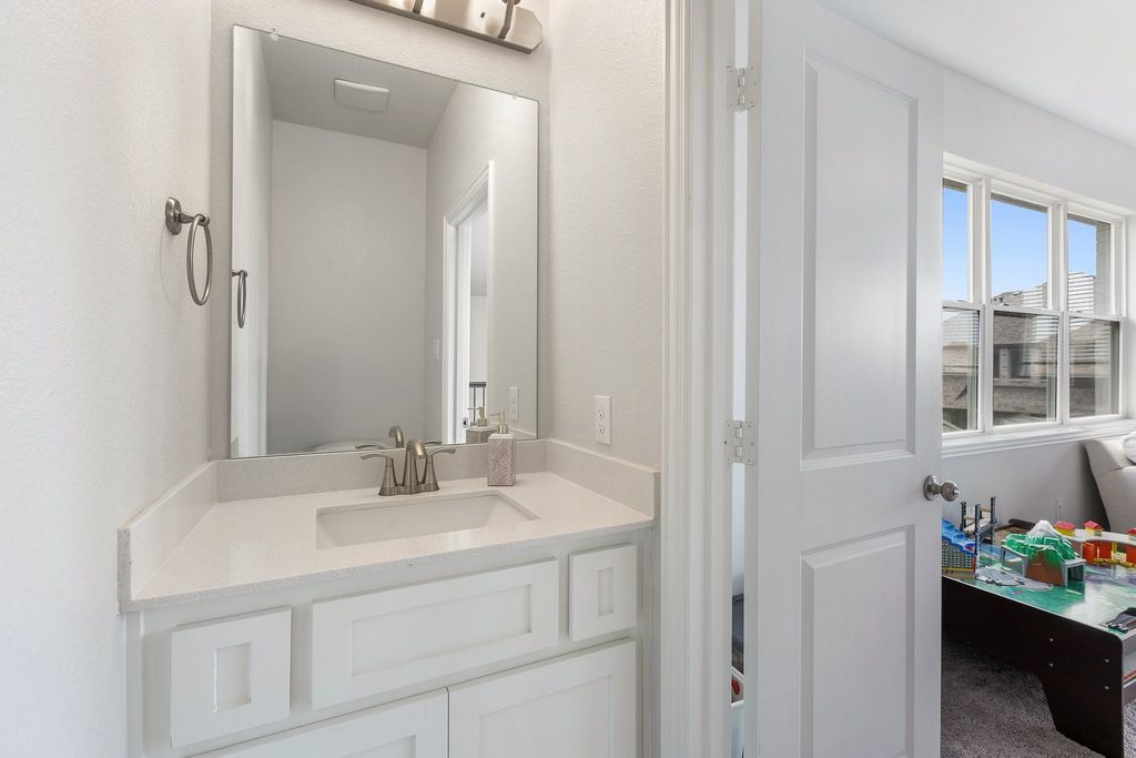 1021 Amber Knoll Drive, Rockwall, TX 75087