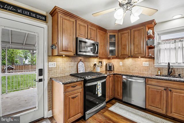 3124 PARKTOWNE RD, Baltimore, MD 21234