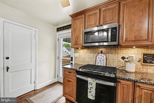 3124 PARKTOWNE RD, Baltimore, MD 21234