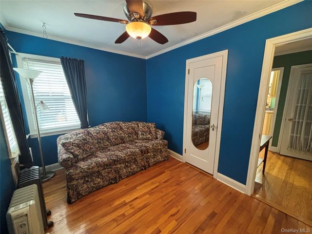 62 Poppy Avenue, Franklin Square, NY 11010