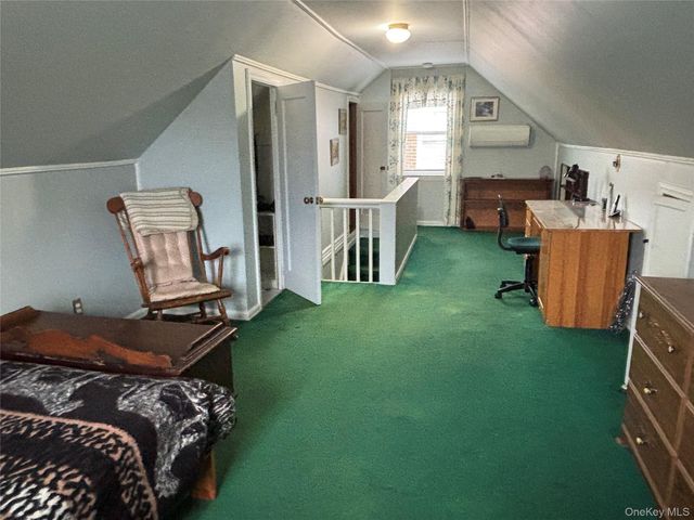 62 Poppy Avenue, Franklin Square, NY 11010