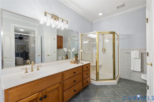2400 Latham Ct, Midlothian, VA 23113