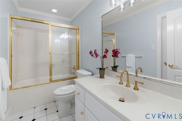 2400 Latham Ct, Midlothian, VA 23113