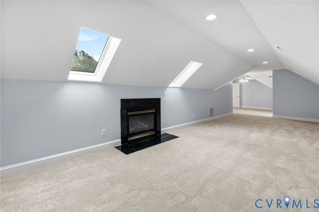 2400 Latham Ct, Midlothian, VA 23113