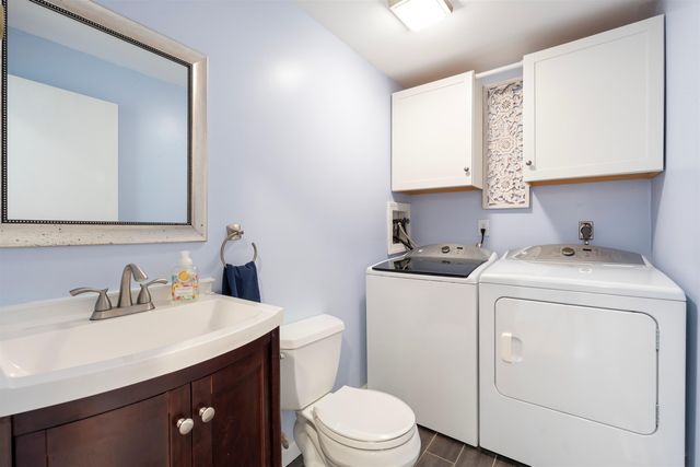 12 Dogtown Road, Exeter, NH 03833