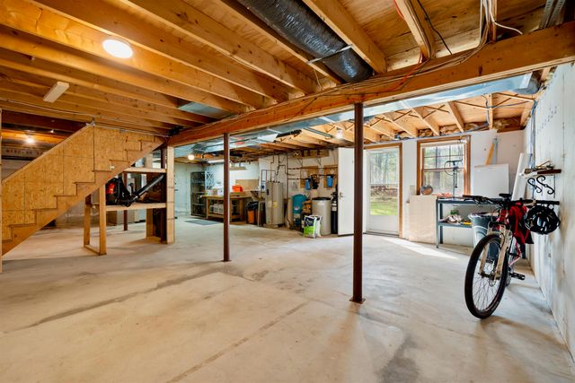 12 Dogtown Road, Exeter, NH 03833