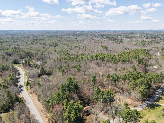 12 Dogtown Road, Exeter, NH 03833