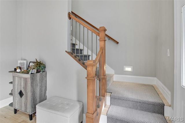 3612 Flad Avenue, St Louis, MO 63110