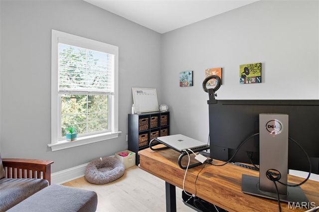 3612 Flad Avenue, St Louis, MO 63110