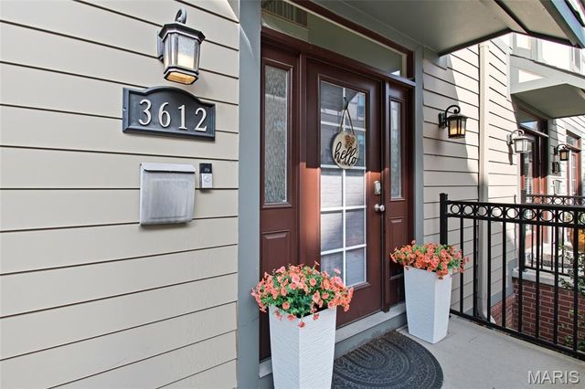 3612 Flad Avenue, St Louis, MO 63110