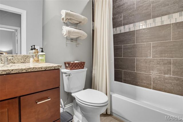 3612 Flad Avenue, St Louis, MO 63110