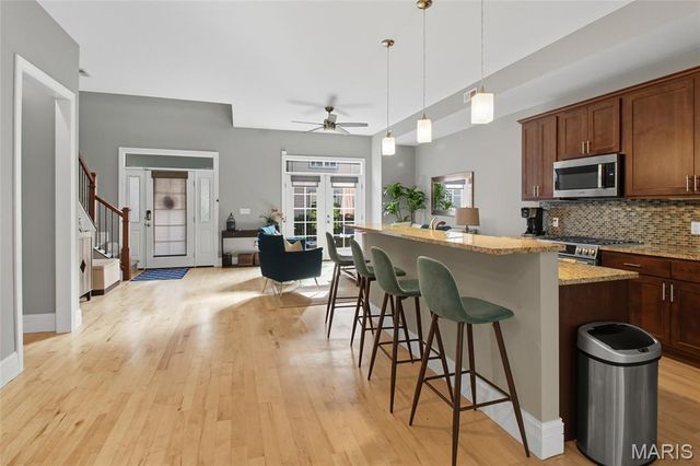 3612 Flad Avenue, St Louis, MO 63110