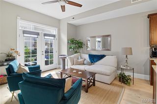 3612 Flad Avenue, St Louis, MO 63110