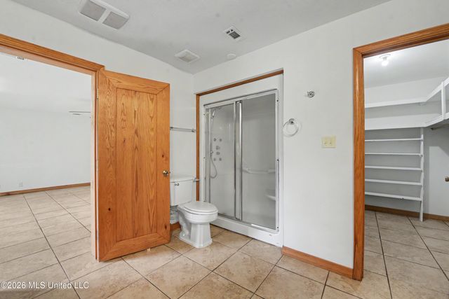 3231 Kings Bridge Road, Moss Point, MS 39562