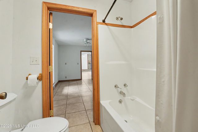 3231 Kings Bridge Road, Moss Point, MS 39562