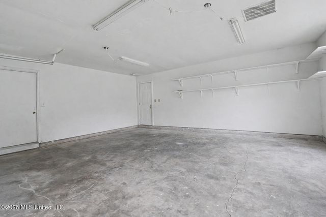 3231 Kings Bridge Road, Moss Point, MS 39562